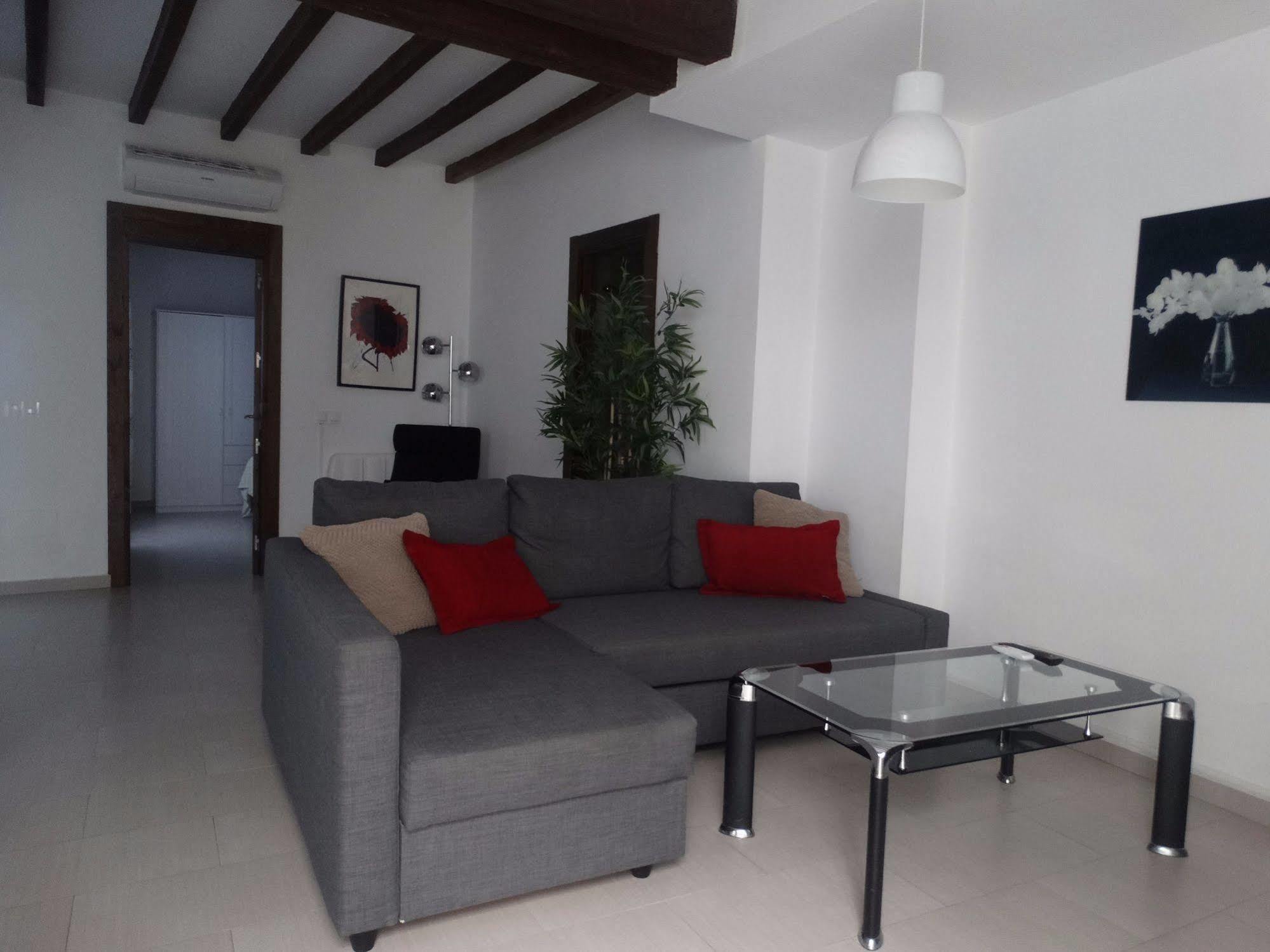 Malaga Apartamentos - Nuno Gomez, 24 Exterior photo